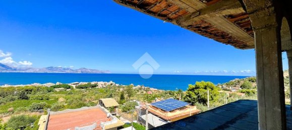 6 bedrooms Apartment in Bagheria, Italy No. 272063 2