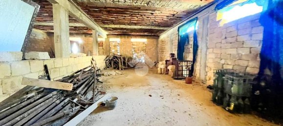 6 bedrooms Apartment in Bagheria, Italy No. 272063 3