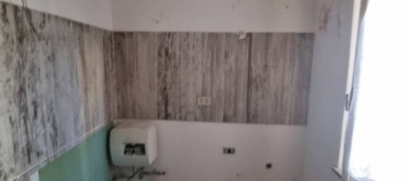 2غرفة شقة في Collevecchio, Italy رقم 228523 2