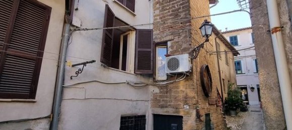 2غرفة شقة في Collevecchio, Italy رقم 228523 9