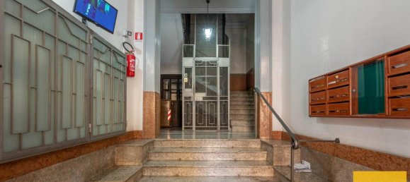 3-salle Appartement à Palermo, Italy No. 134539 3