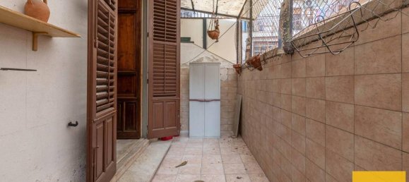 3-salle Appartement à Palermo, Italy No. 134539 21