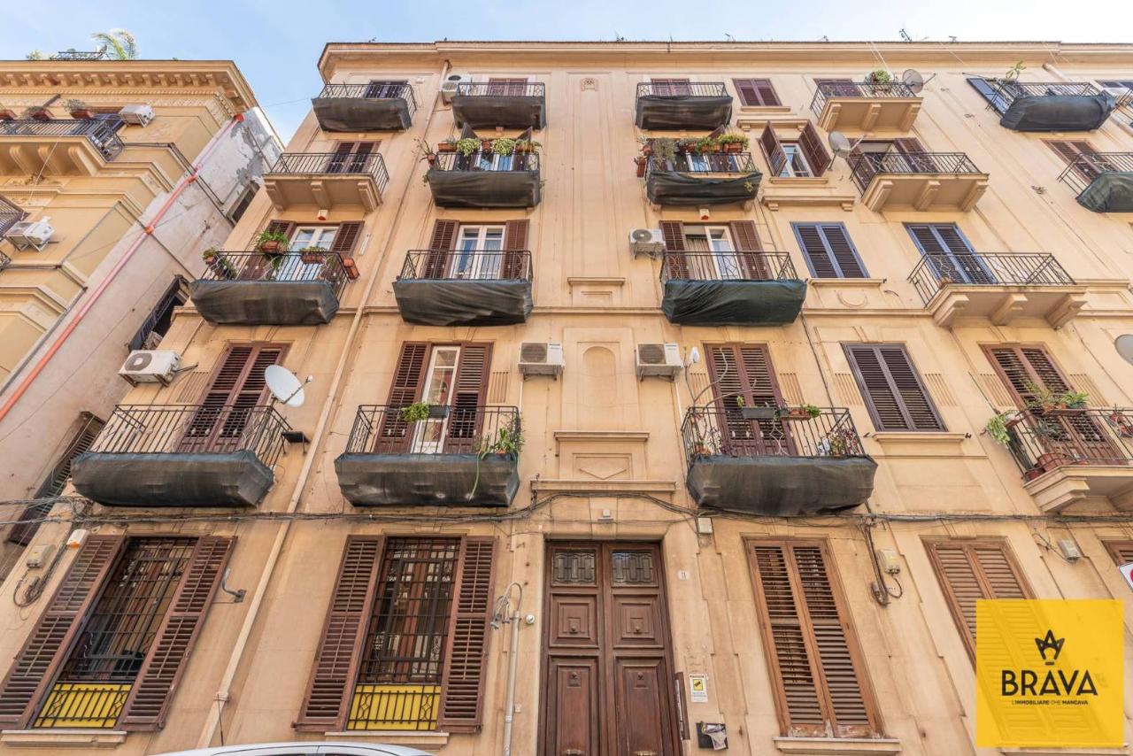 3-salle Appartement à Palermo, Italy No. 134539
