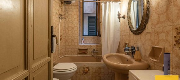 3-salle Appartement à Palermo, Italy No. 134539 28