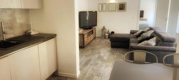 4 rooms Apartment in Carpi, Italy No. 36286 5