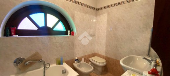 4 rooms House in Isola Sant'Antonio, Italy No. 13196 13