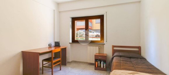 3 bedrooms Apartment in L'Aquila, Italy No. 219338 14
