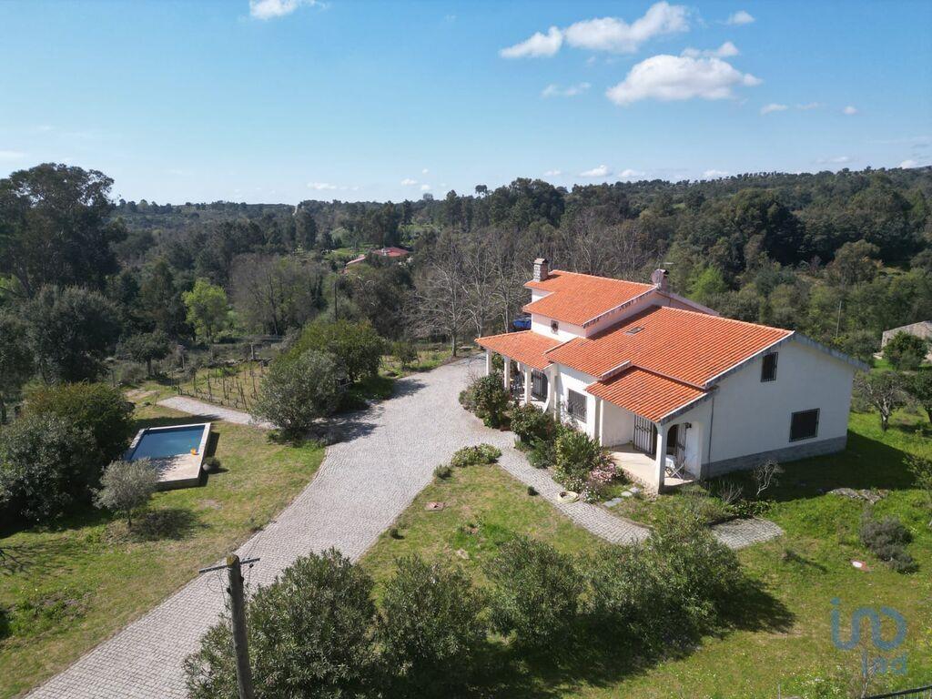 3 bedrooms Castles in Castelo Novo, Portugal No. 231723