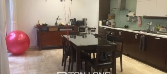 4 غرف نوم فيلا في Tay Ho, Vietnam رقم 2927 6