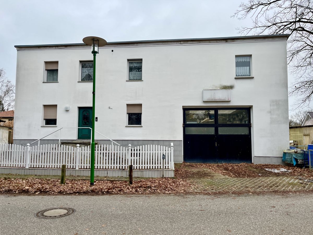 Adosado de 7 habitaciónes en Potsdam-Mittelmark, Germany No. 116470