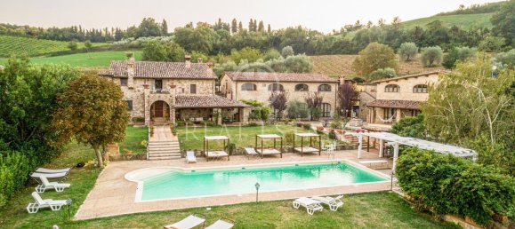 24 rooms House in Todi, Italy No. 178509 2