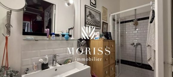 2 bedrooms Apartment in Paris, France No. 282431 8