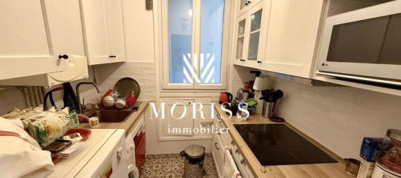 2 bedrooms Apartment in Paris, France No. 282431 4