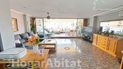 Пентхаус с 4 спальнями в Мислата, Испания № 114115