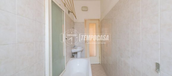 Apartamento de 2 habitaciónes en Sesto San Giovanni, Italy No. 37222 29