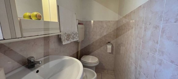 4-salle Bâtiment à Cerignola, Italy No. 22794 9