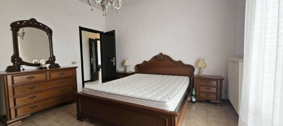 5غرفة شقة في San Gimignano, Italy رقم 168016 9