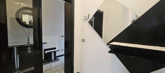 5غرفة شقة في San Gimignano, Italy رقم 168016 5