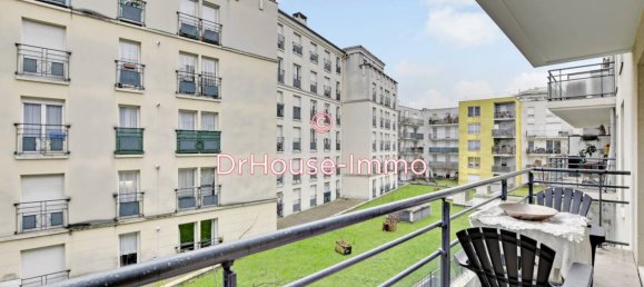 3 bedrooms Apartment in Les Lilas, France No. 142788 4