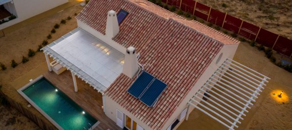 2 Schlafzimmer Haus in Aljezur, Portugal, Nr. 101045 36