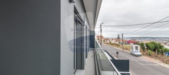 Дом с 4 спальнями в Синтра, Португалия № 141421 17