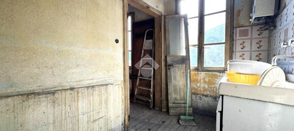 Casa de 5 habitaciónes en Sondrio, Italy No. 9118 13