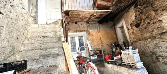 Casa de 5 habitaciónes en Sondrio, Italy No. 9118 18