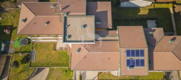 3-salle Appartement à Agrate Brianza, Italy No. 188213 2