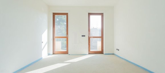 3-salle Appartement à Agrate Brianza, Italy No. 188213 26