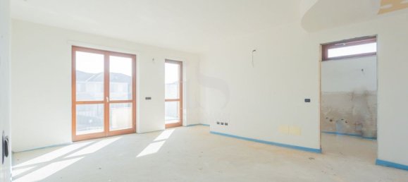 3-salle Appartement à Agrate Brianza, Italy No. 188213 11