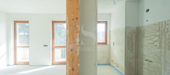 3-salle Appartement à Agrate Brianza, Italy No. 188213 19