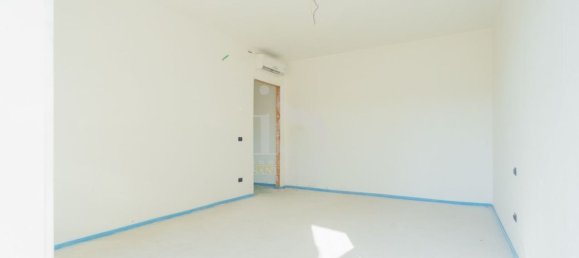 3-salle Appartement à Agrate Brianza, Italy No. 188213 25