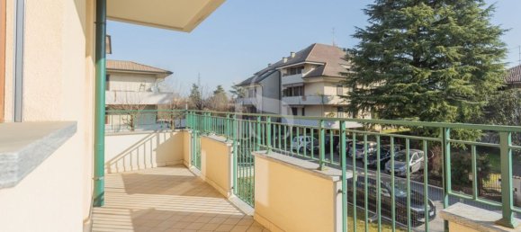 3-salle Appartement à Agrate Brianza, Italy No. 188213 13