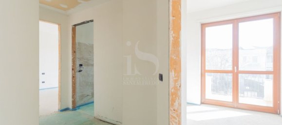 3-salle Appartement à Agrate Brianza, Italy No. 188213 23