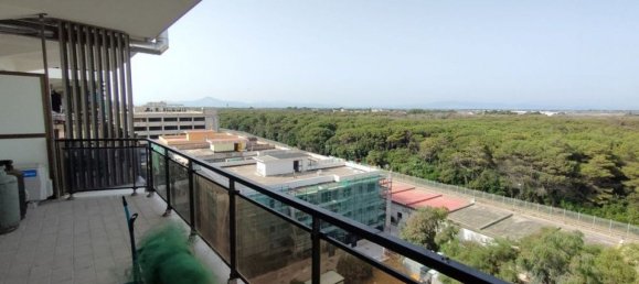 4 bedrooms Apartment in Castel Volturno, Italy No. 379493 10