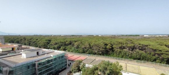 4 bedrooms Apartment in Castel Volturno, Italy No. 379493 11