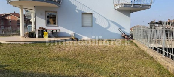 Apartamento de 2 dormitorios en Cervasca, Italy No. 193361 33