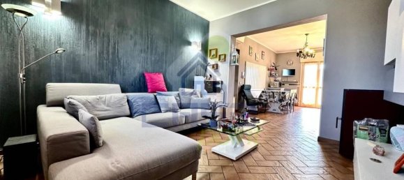 3-salle Appartement à Acquanegra Cremonese, Italy No. 102470 14