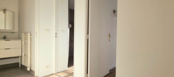 2 chambres Appartement à Thiais, France No. 174327 3