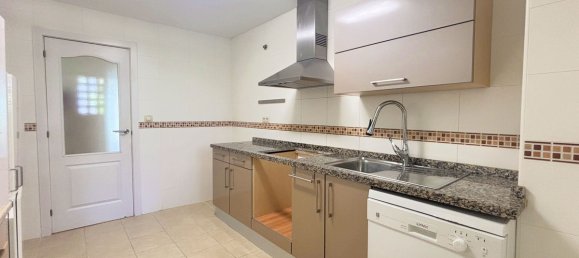 2 bedrooms Apartment in La Alcaidesa, Spain No. 180746 12