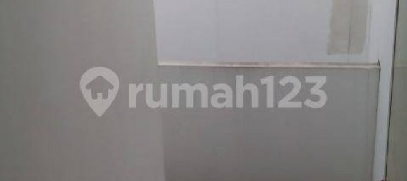 4 bedrooms House in Cengkareng, Indonesia No. 1772 21