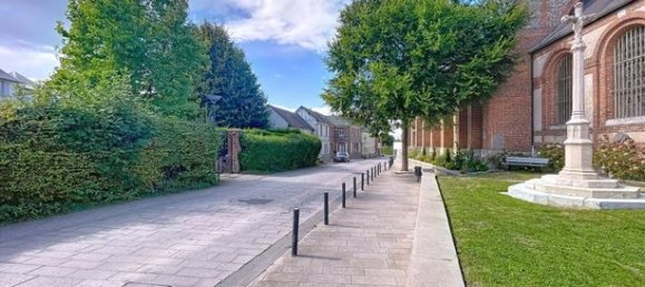 468m² Land in Preaux, France No. 362320 2