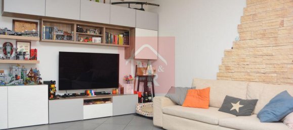 3 rooms Apartment in Udine, Italy No. 153634 20