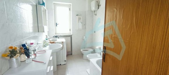 2 rooms Apartment in Apollosa, Italy No. 297858 2