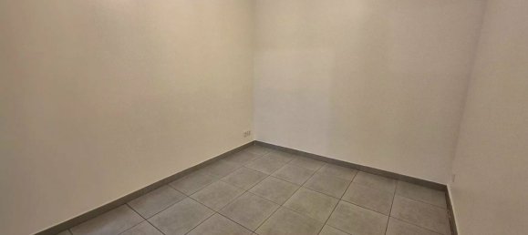 1 bedroom Apartment in Marseille, France No. 349867 5