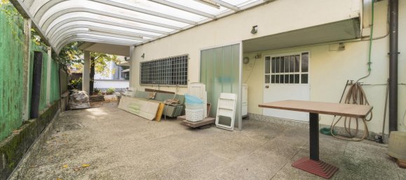 Casa de 7 divisões em Vicenza, Italy N.º 66111 19