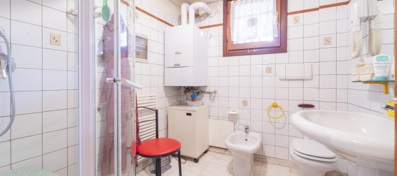 Casa de 7 divisões em Vicenza, Italy N.º 66111 11