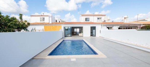 Villa de 3 dormitorios en Luz, Portugal No. 131515 3