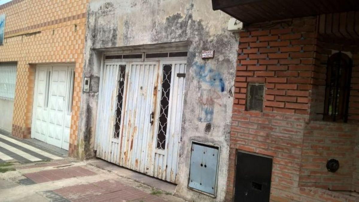 3 bedrooms House in Lomas de Zamora, Argentina No. 95627