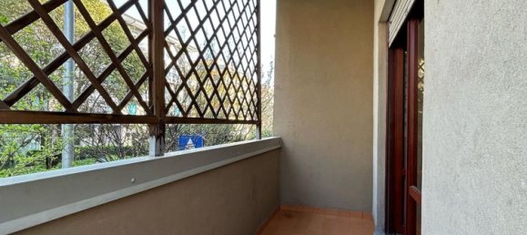 4 rooms Apartment in Caserta, Italy No. 7599 30